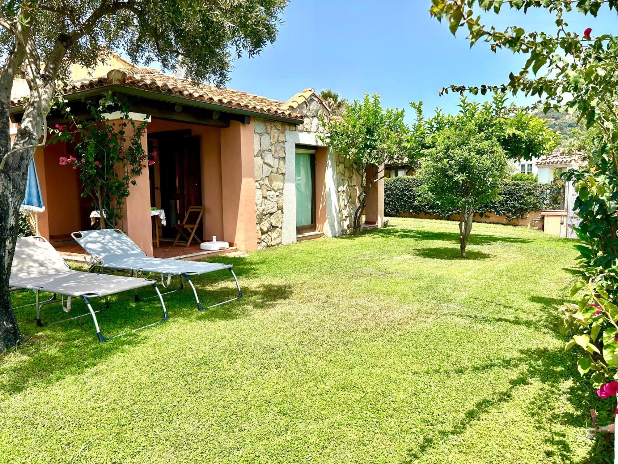 Villa Stella Fronte Mare Porto Frailis Àrbatax Exterior foto